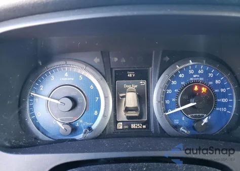 2016 Toyota Sienna Xle 8-Passenger from USA, damaged, VIN 5TDYK3DC7GS736573